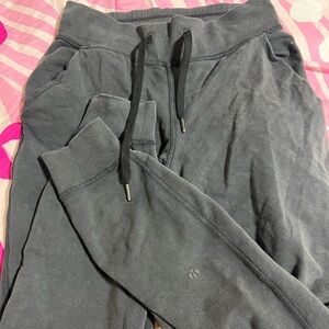 lululemon joggers